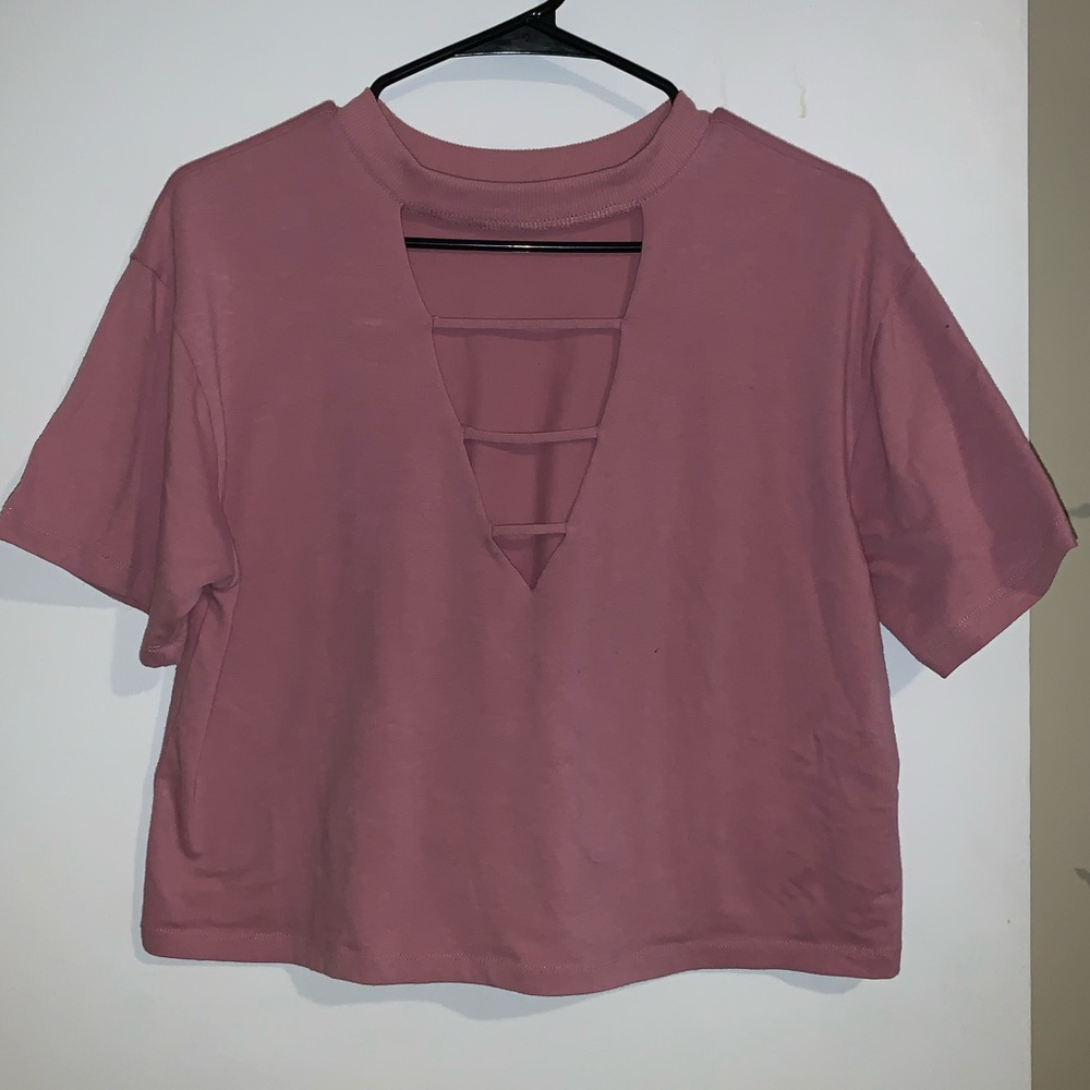 V-Neck pink crop top